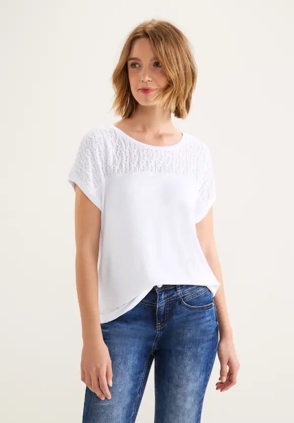 Top-Vianna-new-lace-Street-one-230508102733