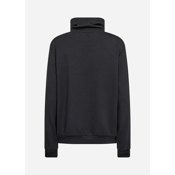 Sweater-Banu-Soya-230912175625