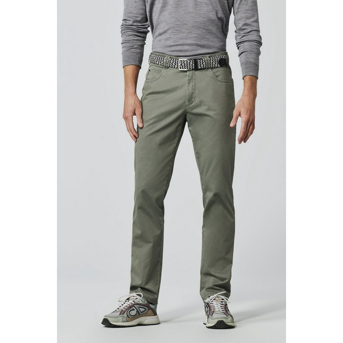 Broek-Diego-Meyer-230211103248