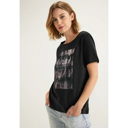 Overview second image: Street one T-shirt
